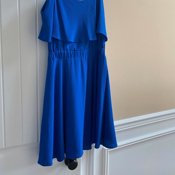 NEW Vince Camuto Women's Dress Size 6 - Picture 10 of 10